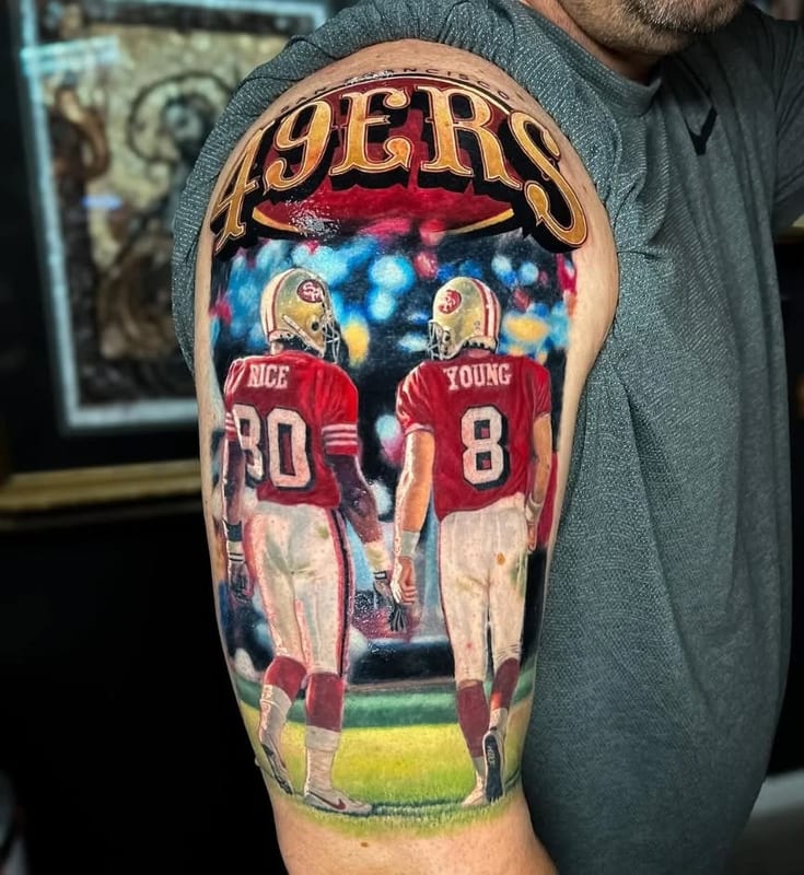 Using emojis tell us who is the team you'd get a tattoo for!! 🐯🐻🐬🕓🕘🏴☠️✈️
Check out this incredible work from Steve LaMantia @lammy2012 from Ever After G