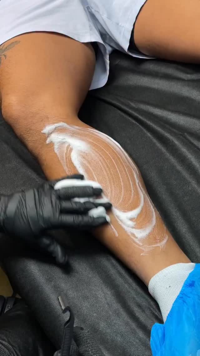 Tattoo by @karibarbatattoo