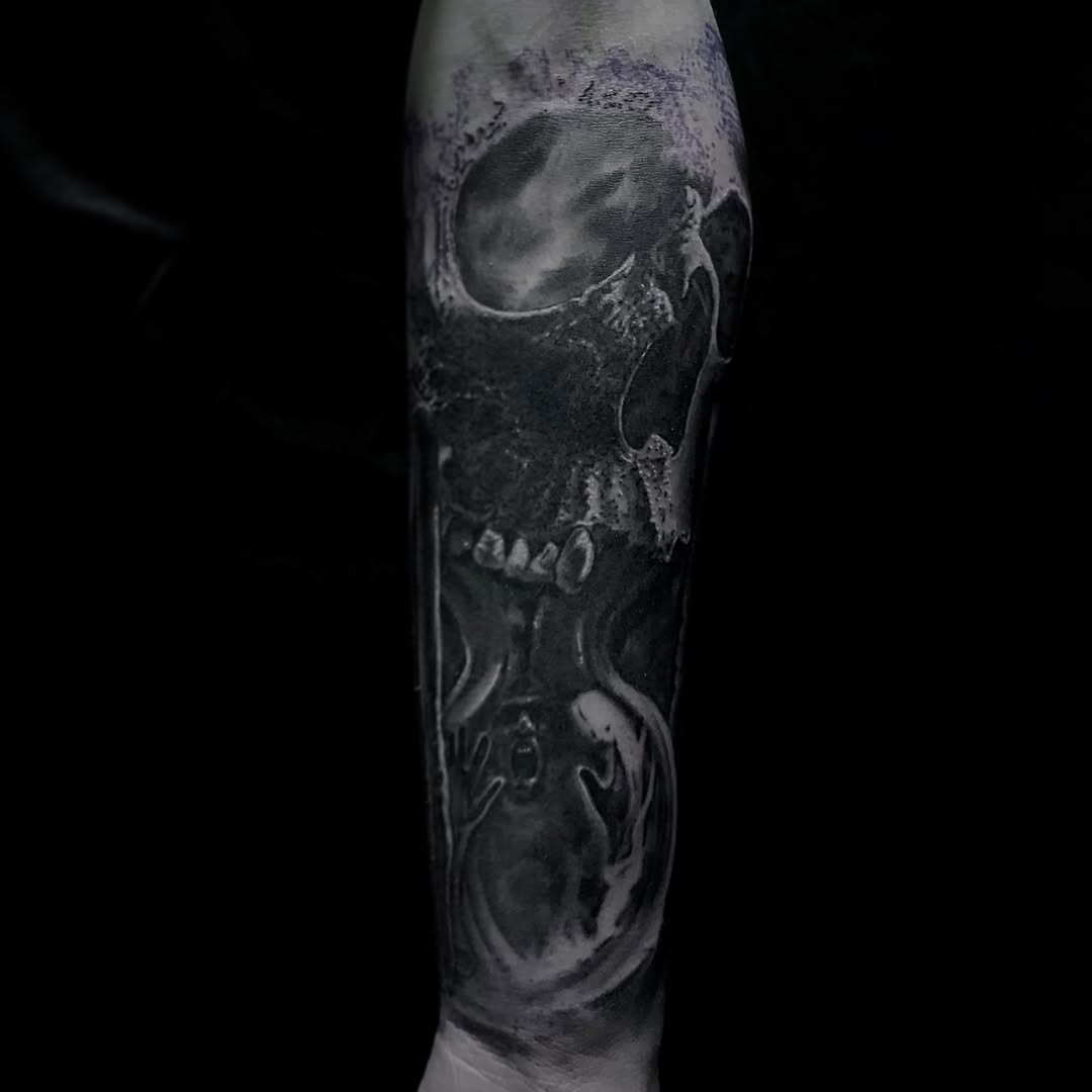 HUGE shout out to our friend from up north, Rob Hoskins @rob__hoskins hoskins and the crew at Messe Noire…